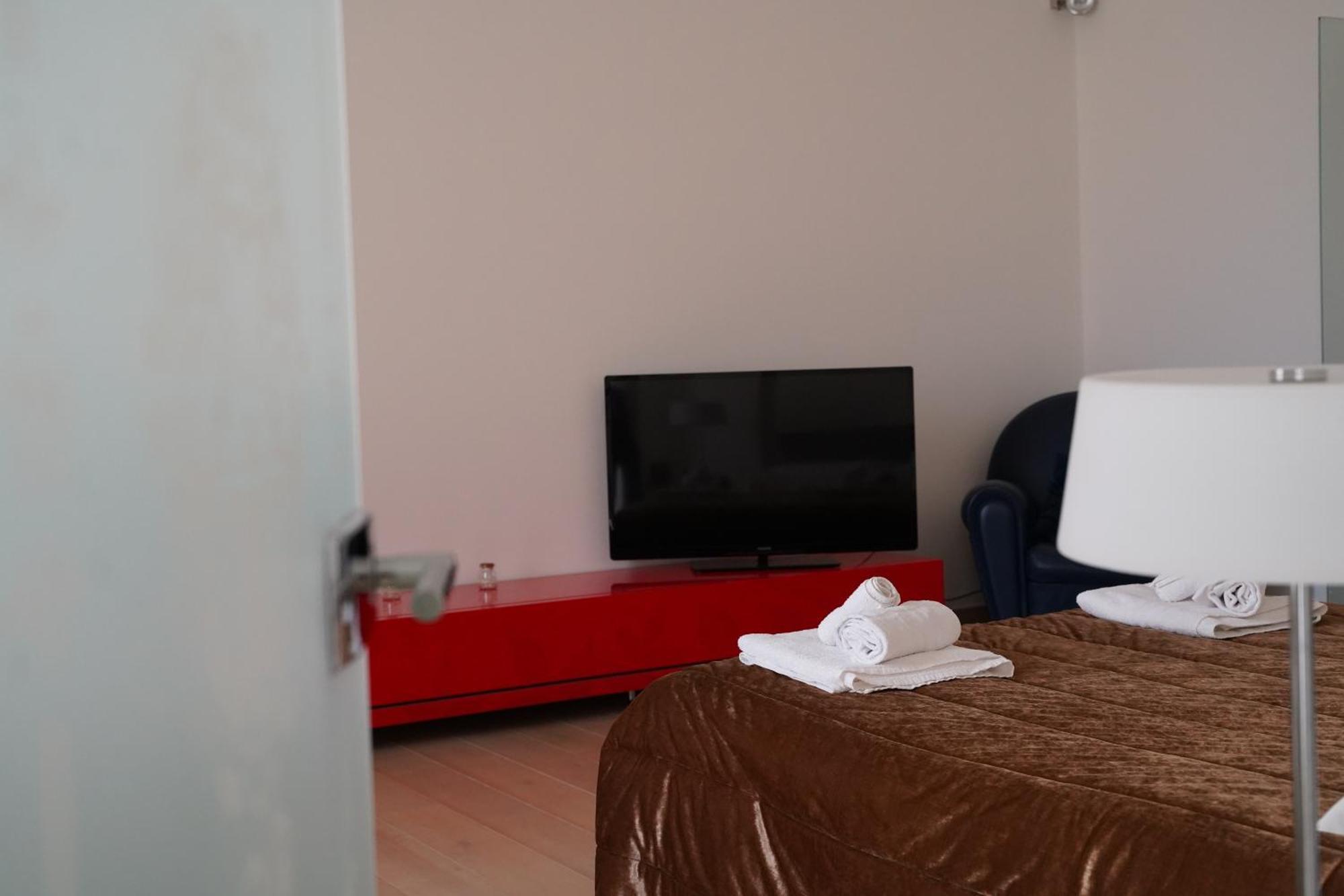 Suite Home D'Aragona Lecce Luaran gambar